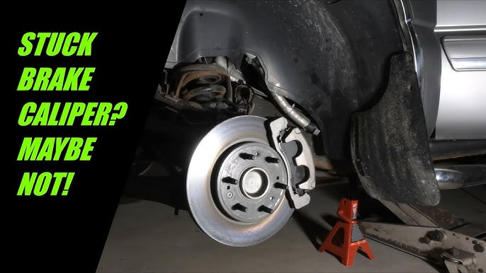 How To Unstick Frozen Brake Caliper Pistons Youtube