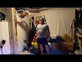 Capture de la vidéo Fitness Friday With Johnny Tiger, Working Your Deltoids With The Arnold Press