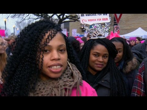 Video: This Group Of Women In Antarctica Participated In The Women's March