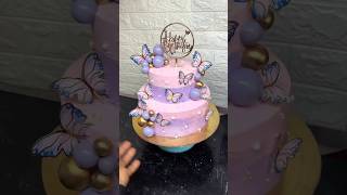 #food #cake 🥰😝2 tear butterfly 🦋 #explore #cakedecorating #cakefrosting #cakedesign