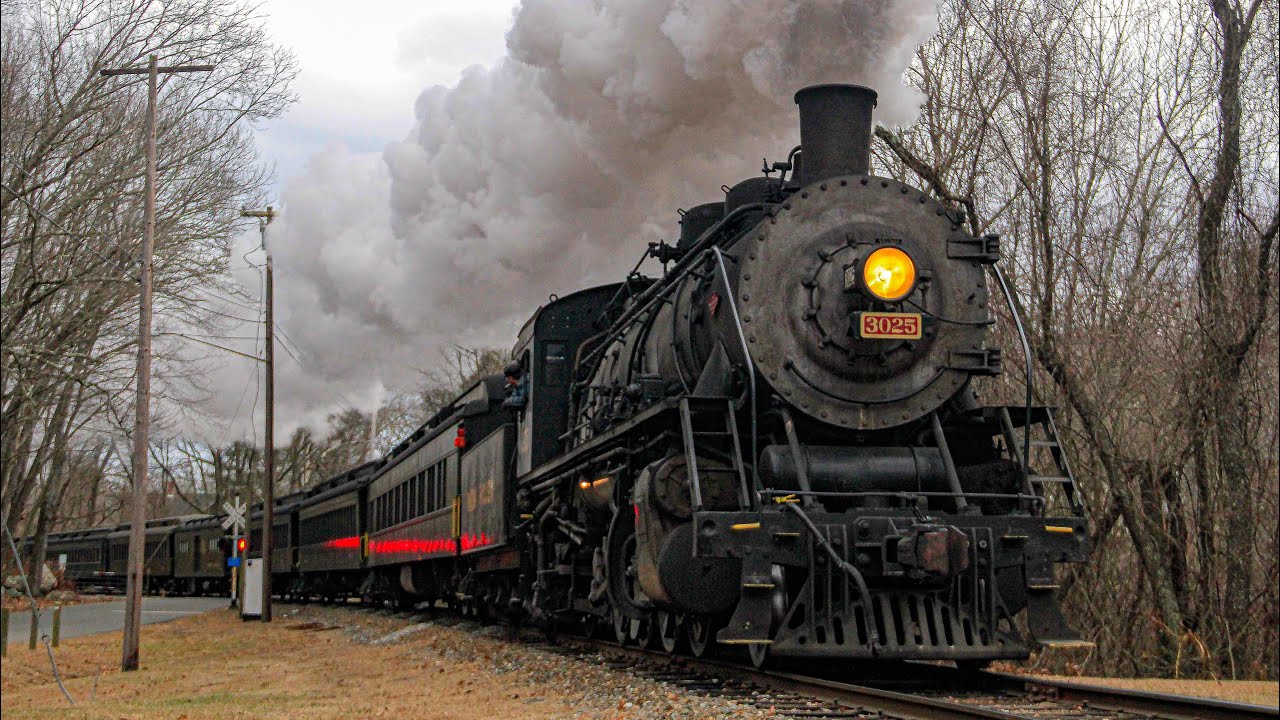 The North Pole Express | Essex Valley Railroad Railfanning (12/13/2025)