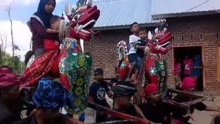 Acara Sunatan Lombok