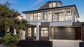 10 Showers Avenue, Chelsea 3196 VIC - Z. Real Estate