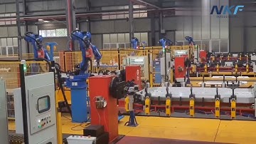 Our single axis positioner moves on the rail and, working with Yaskawa welding robot.