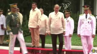 Full military honors for exiting Aquino