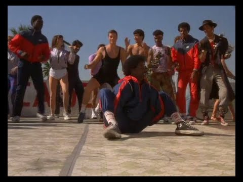 Jean Claude Van Damme bailando Breakdance 1984