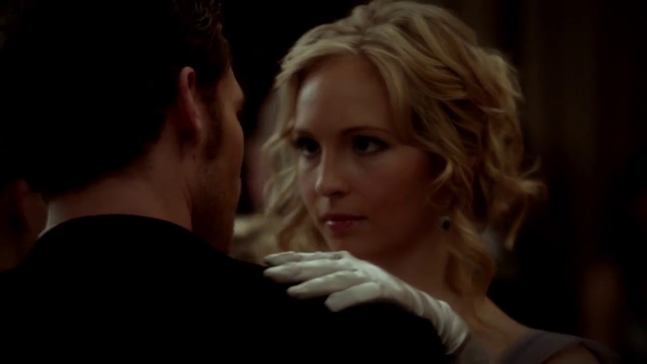 Klaus e Caroline DANÇANDO juntos The Vampire Diaries (3x14) YouTube Klaus e Caroline DANÇANDO juntos The Vampire Diaries (3x14) YouTube