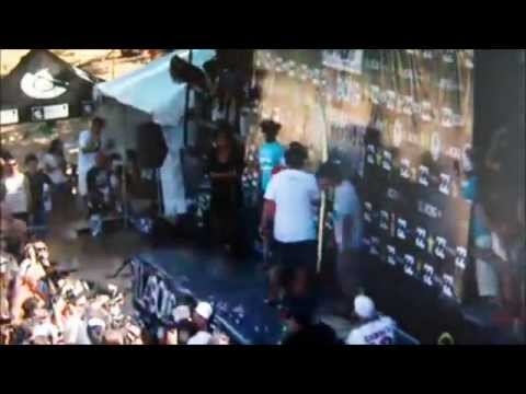 Jeremy Flores Champion 40th Billabong Pipe Master ...