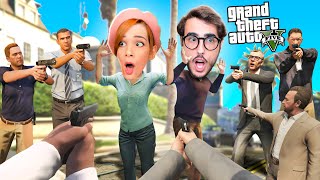 I CIVILI SONO IMPAZZITI E CI SPARANO SU GTA 5! *MODS*