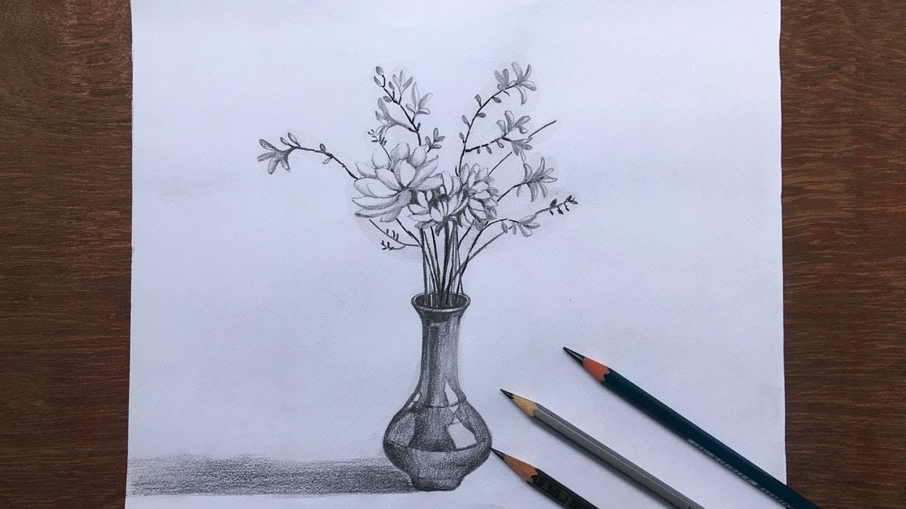 pencil drawing realistic flowers vase  Vazolar Vazo Çiçek çizimi