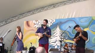 Winnipeg Folk Fesitval - Jake Shimabukuro, James Hill and Anne Janelle chords