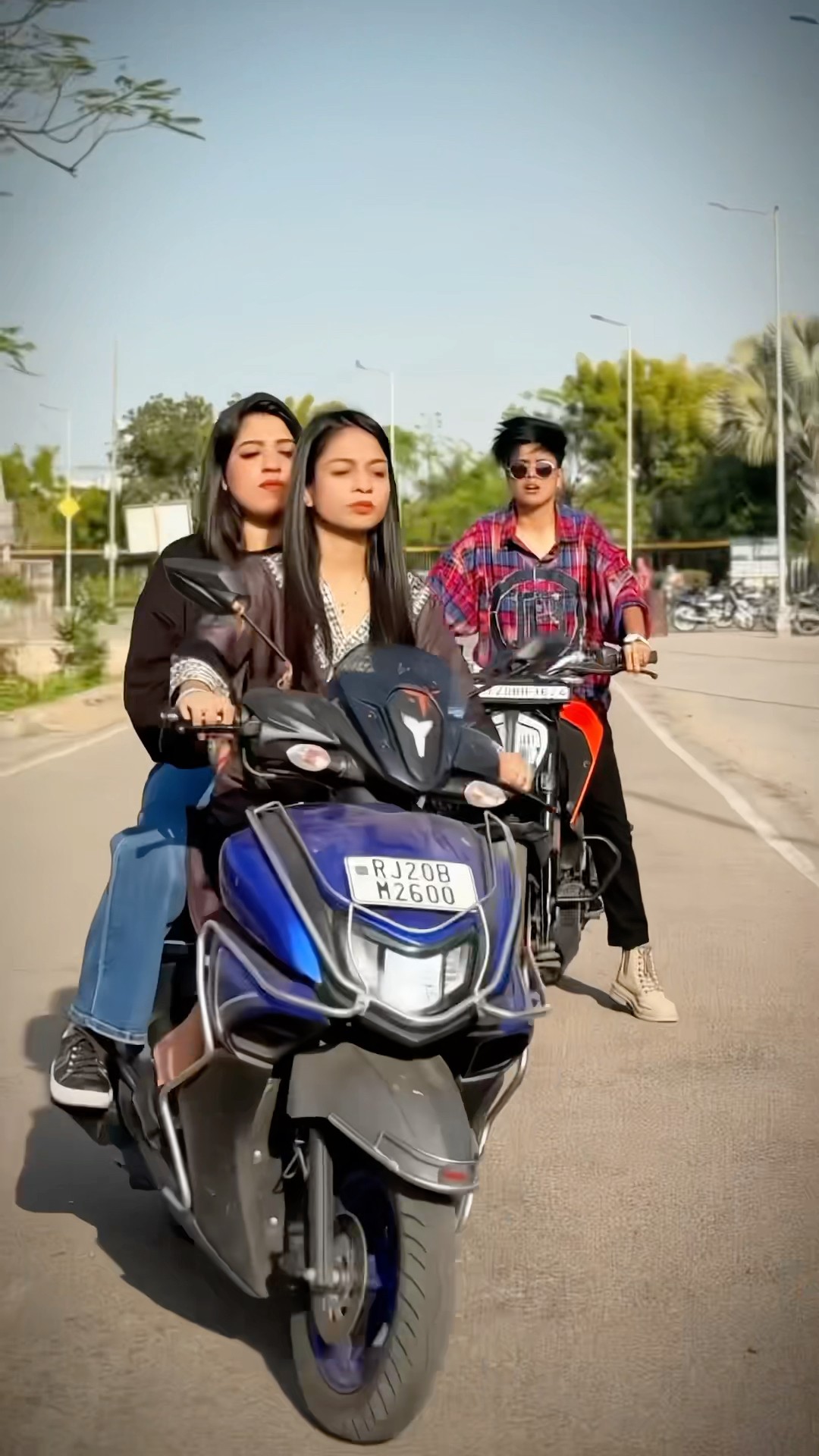 Women ? #rajjufam #funny #comedy #ytshort #shortsviral #shorts #youtuber ​⁠@chotanawab