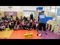 Rudy Show leva Carnaval às escolas (vídeo 3)
