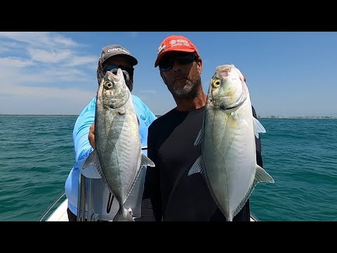 Vish TV Episode 3 - Jumping Jig in the Schools of Fish - Fishing Guide in Búzios - Leogafanha
