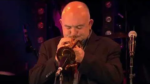 James Morrison Waltzing Matilda on Sydney Harbour ...