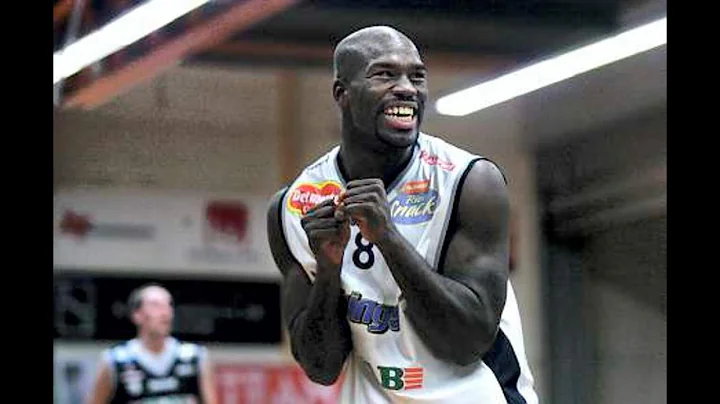 Derrick Tarver (Solna Vikings) - Highlights vs. Sd...