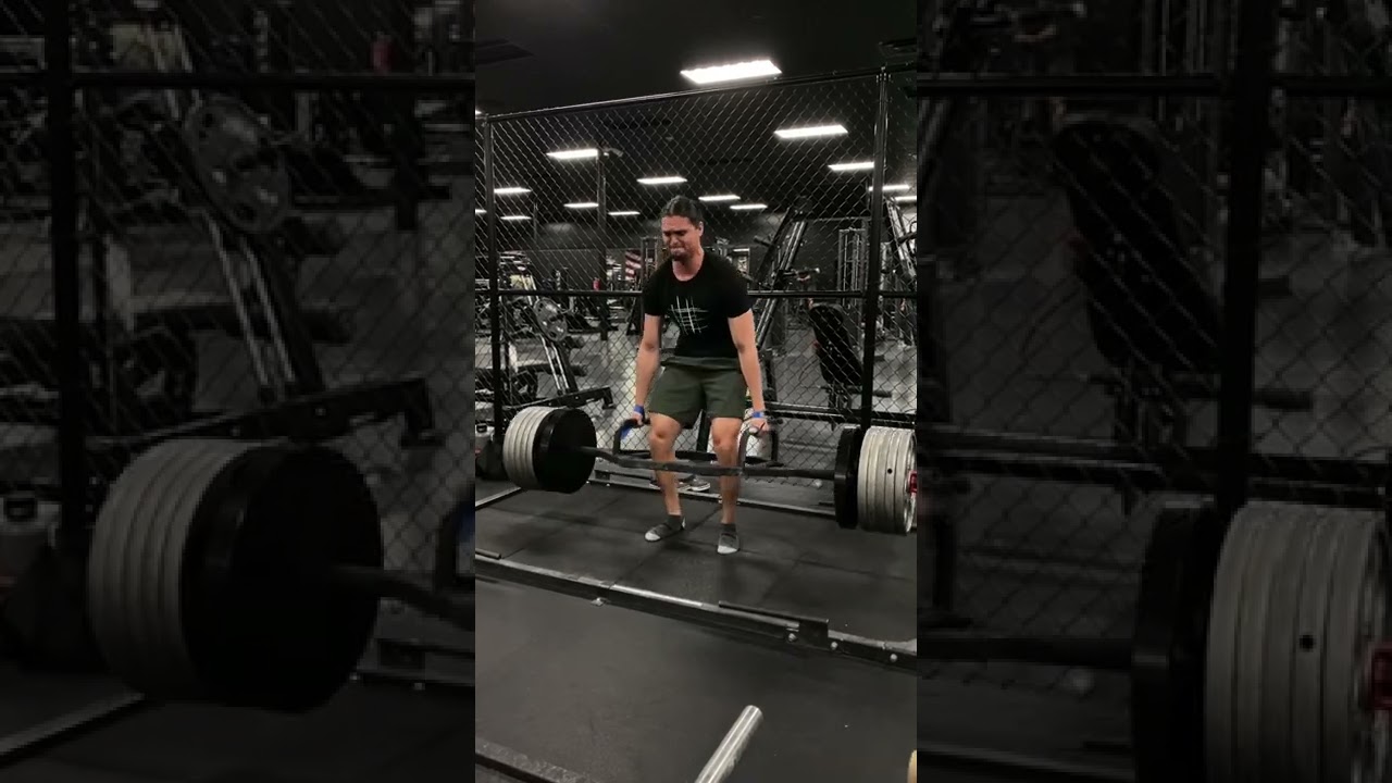 600 LBS TRAP BAR DEADLIFT!