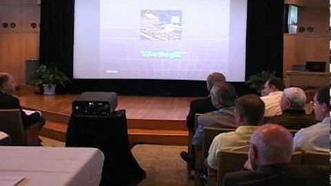 Presentation Training Dr. Gary Genard -- Using a Lectern and Reading from Notes