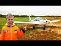 Flight on White Light Airplane Baby Pilot Super Lev play with Big Toys