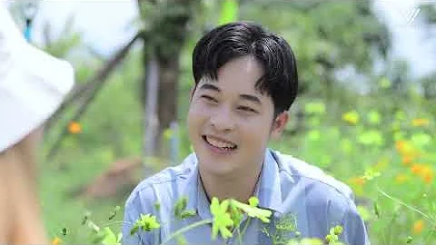 Win Vang - HELLO HELLO I LOVE YOU _ Nkauj Tawm Tsh...