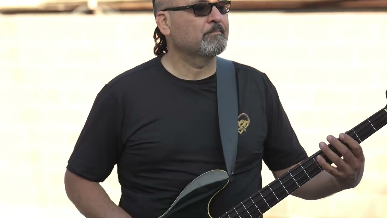 EL AYER  CELOS DE TI!!!!!