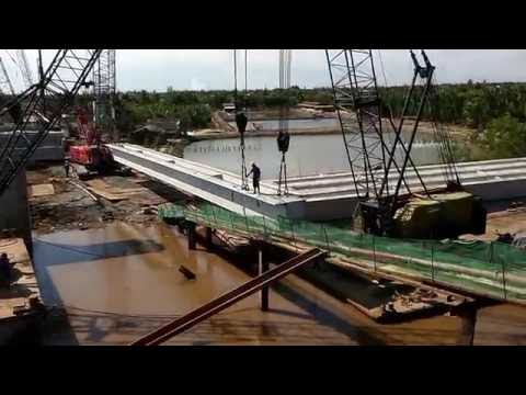 Video Lao dầm cầu trên sông nước - youtube