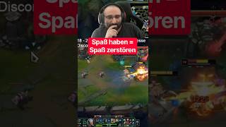 League of Legends: Spaß am Gegner den Spaß nehmen #shorts