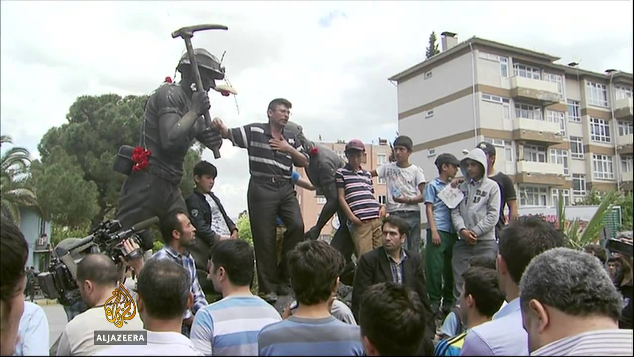 زار الرئيس التركي موقع حادثة التعدين