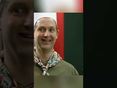 Элеонора Андреевна - жена и… собака 🐶😮 / #shorts #фильмы #сериал #кухня