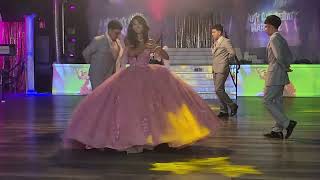 Miguel Andres Quinces Melany Tiempo De Vals Chayanne Solo Chambelanes Mejor Calida Q Cantidad
