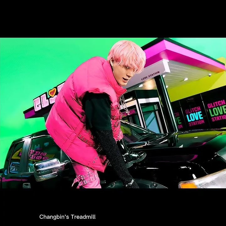 Glitch Mode Jeno is driving me crazy😭😭😭