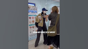 Karina met ryujin at the airport today she getting confused😹 #aespa #itzy #karina #ryujin