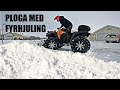 Plogar snö på hela gatan med min fyrhjuling - [VLOGG #354]
