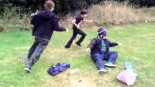 Crisps 101 Midget attack