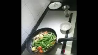 cooking vagetable with tupo egg,roll