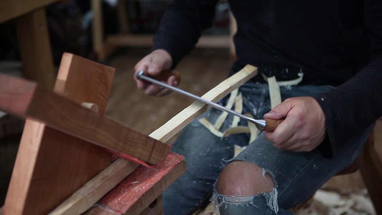 Continuous Arm Chair/Spindle