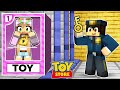 Escaping My BOYFRIEND&#39;S Prison In Minecraft Toy Store!