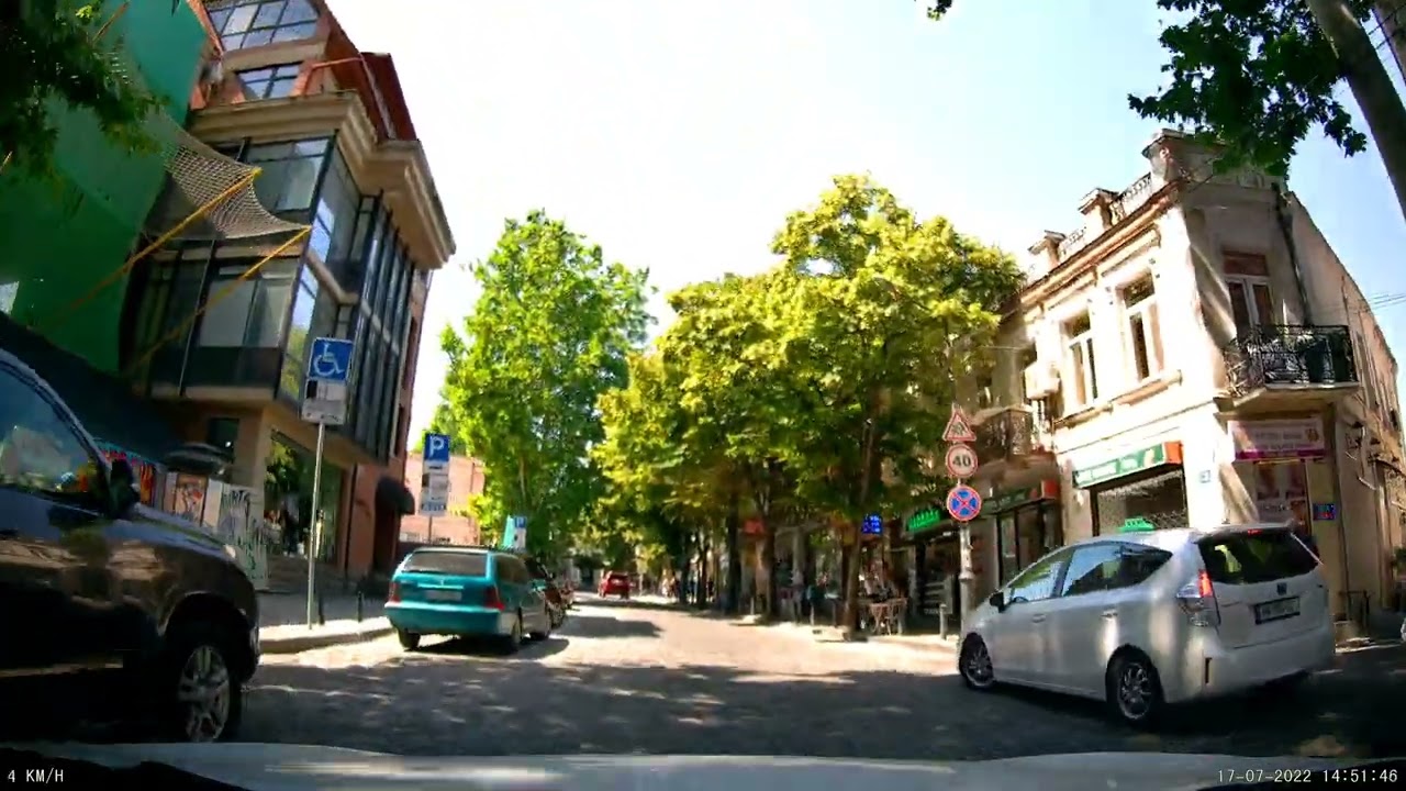 Driving through the streets of Tbilisi 🇬🇪  