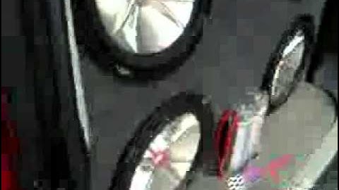 12vdb.com - car audio database: Kicker Compvr12.8