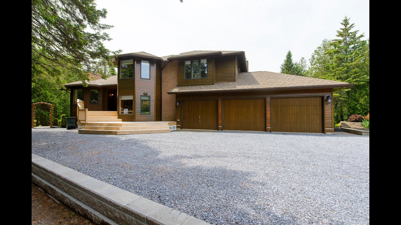 60 Meadow Drive, Darlings Island. Kim Legge, Royal LePage Atlantic