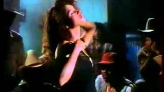 uomoclassico.com - Axe 1989 with Jack Guy and Kara Young