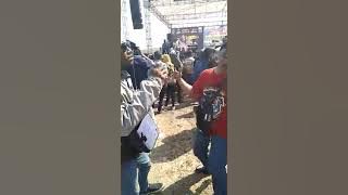 Randedet randeyang penteng iso nyongyang .