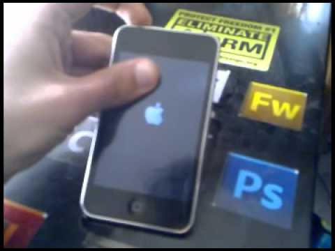 iPod Touch prende y apaga... solución - YouTube