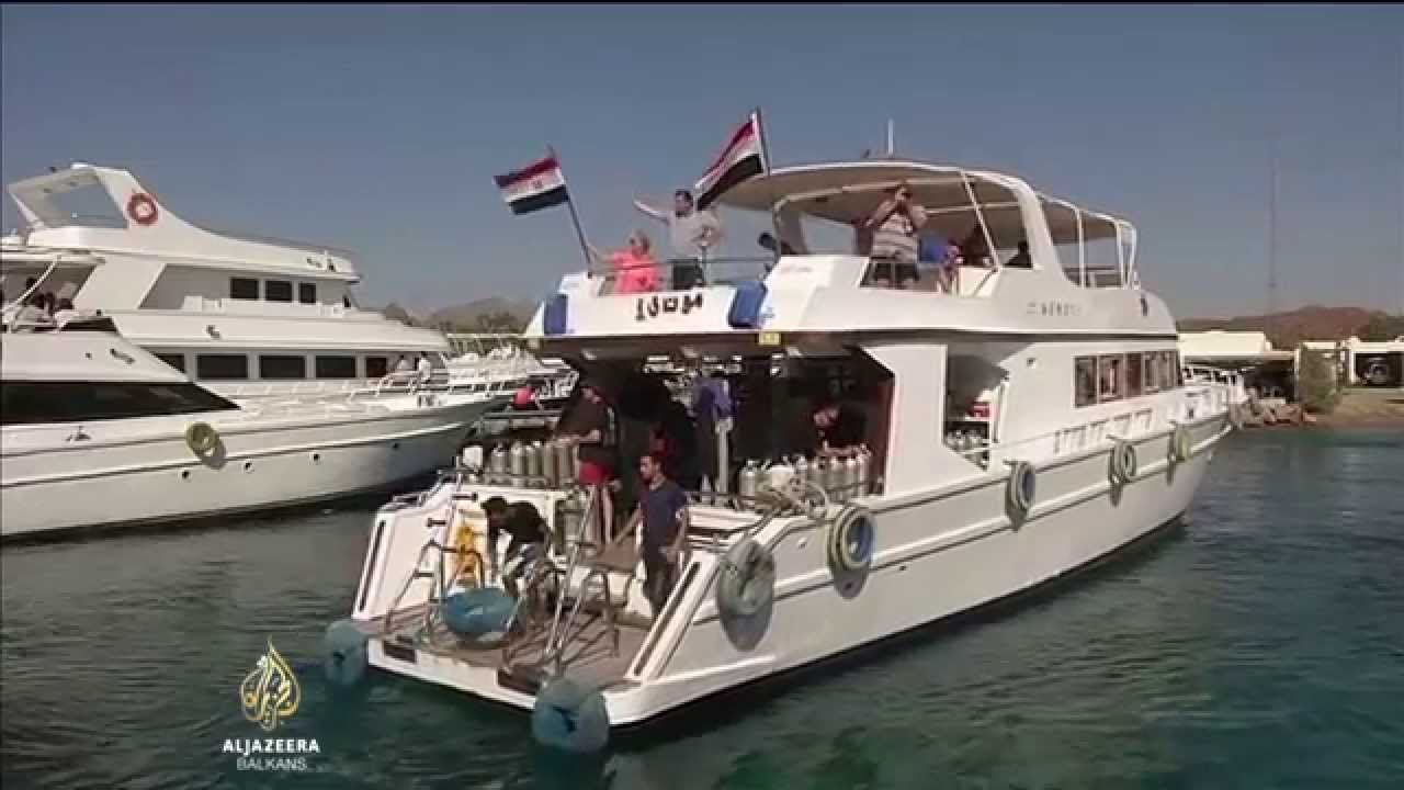 انخفاض عائدات السياحة بعد تحطم الطائرة في سيناء