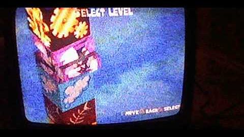 Luigi and Kirby review-Walkthrough-Commentary: Frogger PS1 Part 9 Clouds and Garbage