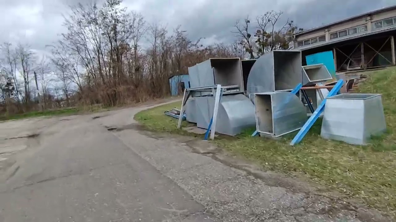 Otmęt w Krapkowicach,teren byłych ŚZPS Otmęt