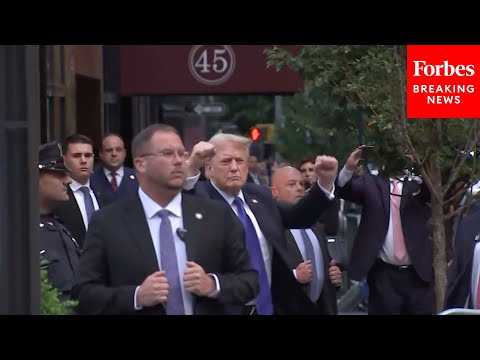 Breaking News: Trump Returns To Trump Tower After Guilty Verdict, Raises His Fists In The Air