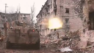 Russian BTR-82 giving cover fire to Russian troops in Mariupol. Russia Ukraine war.