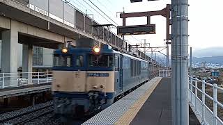 今井駅　EF64型機関車　通過、211系到着、発車動画
