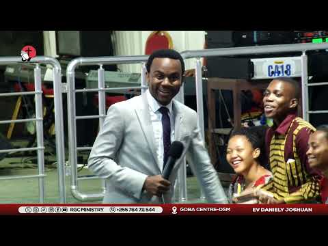 SOMO KUTEMBEA NA MUNGU EV DANIELY JOSHUAN